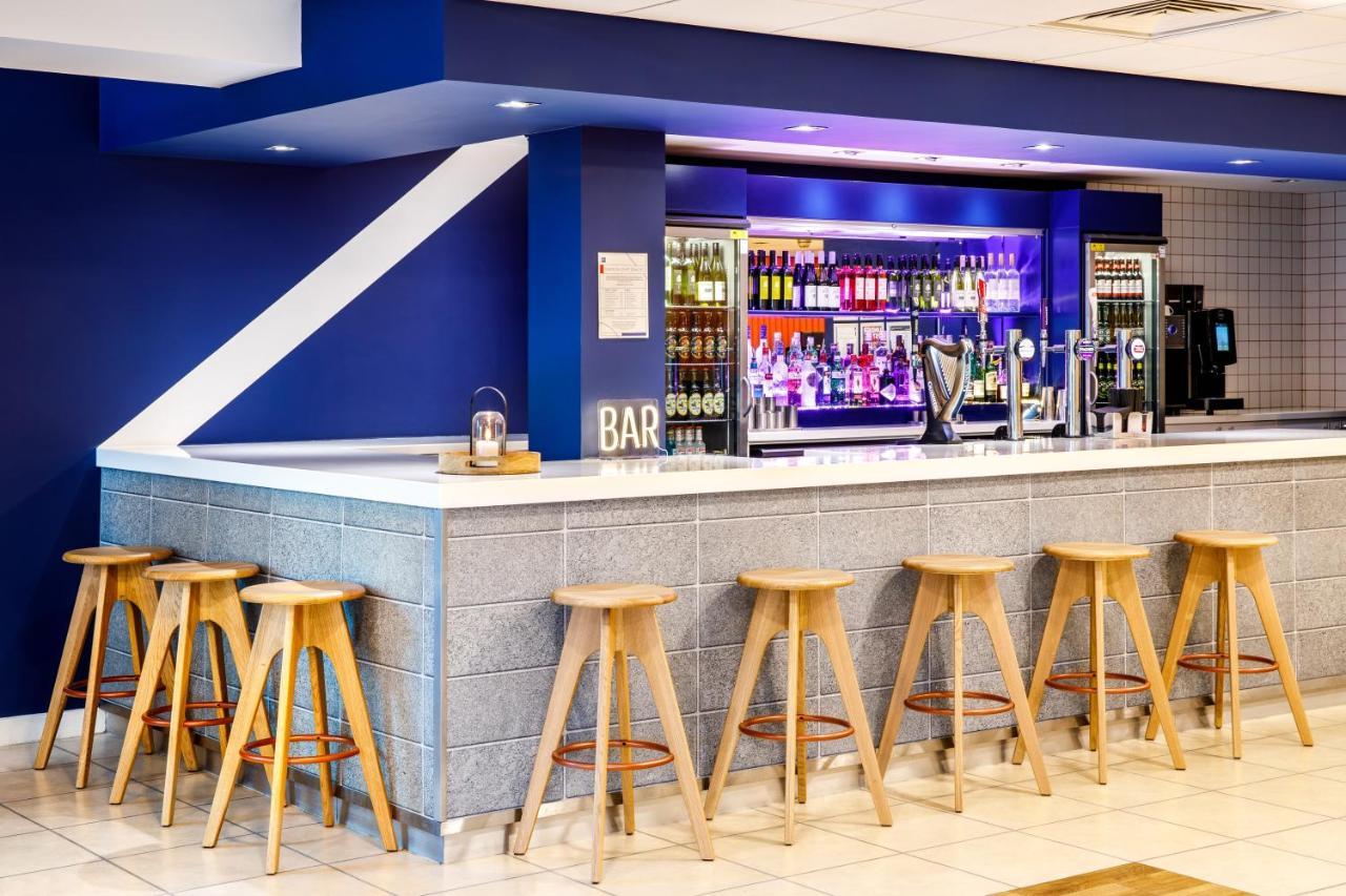Ibis Budget London Heathrow Hotel 3*