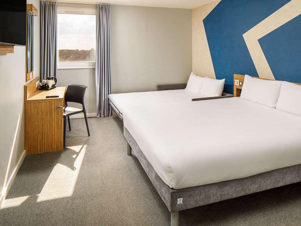 Ibis Budget London Heathrow Hotel