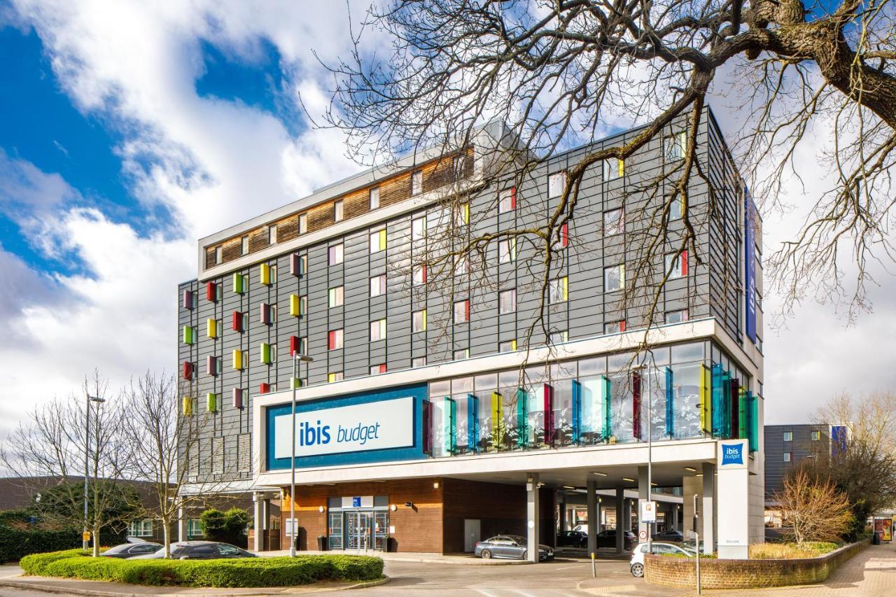 Hotel Ibis Budget London Heathrow 3*